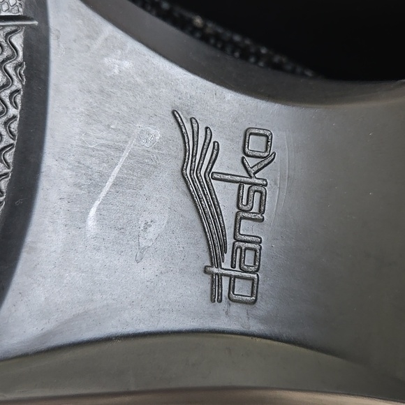 Dansko Black Sandals with Crossed Straps and Contoured Footbed Size 40 - Picture 7 of 7